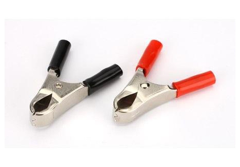 Dynamite Alligator Clips 4mm Bullet Jack Connectors Pack of 2 O-DYN5016