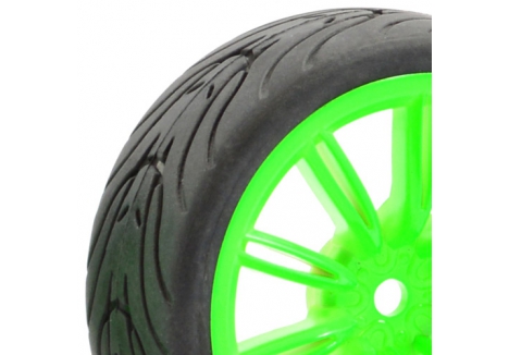 Fastrax 1/10 Street Tread Tyre 20-Spoke Green Wheels 12mm Hex FAST0076G