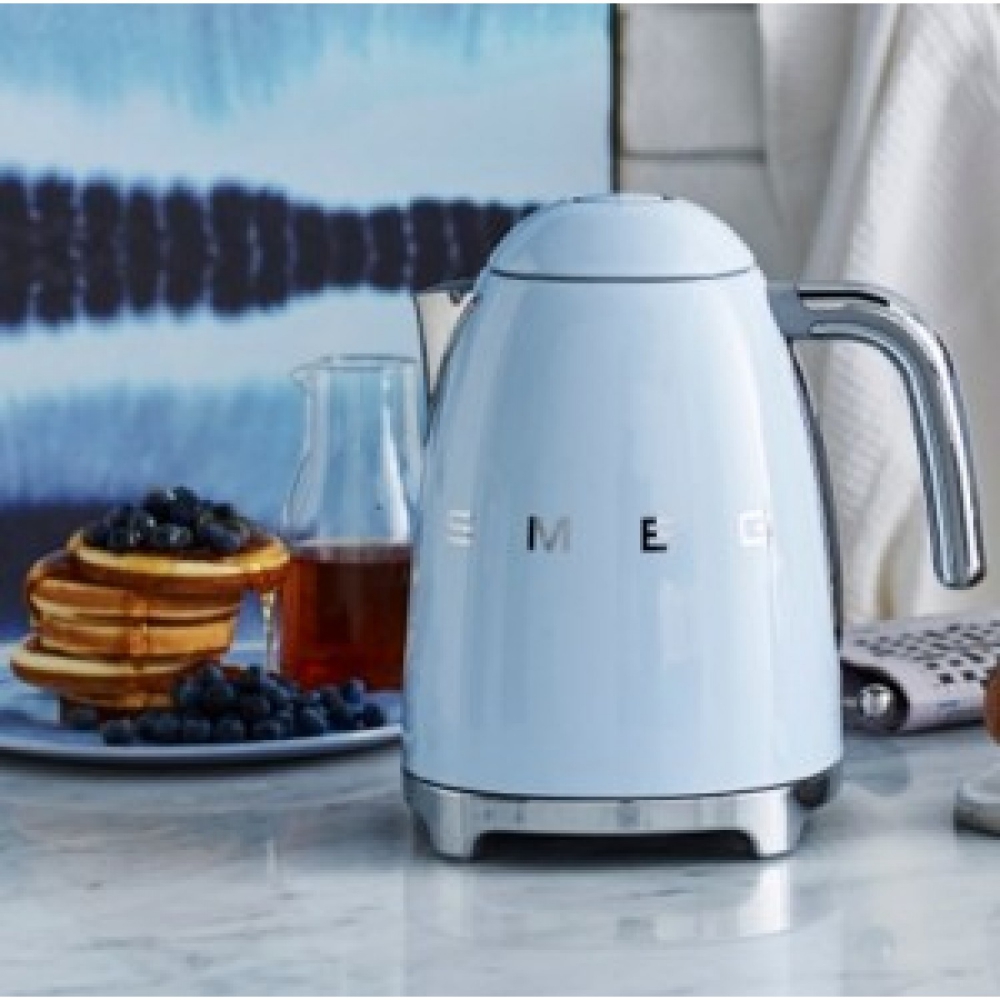 Appliance Electronics Smeg KLF03PBUK 1950's Retro Style Kettle in